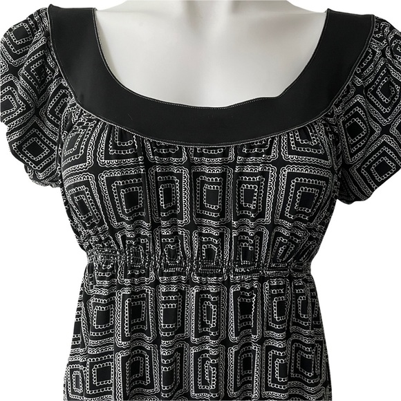 Max Studio Empire Waist Scoop Neck Dress - Picture 7 of 11